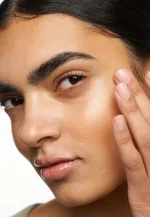 WetnWild Megaglo Hello Halo Blush and Highlighter Duo - Image 3